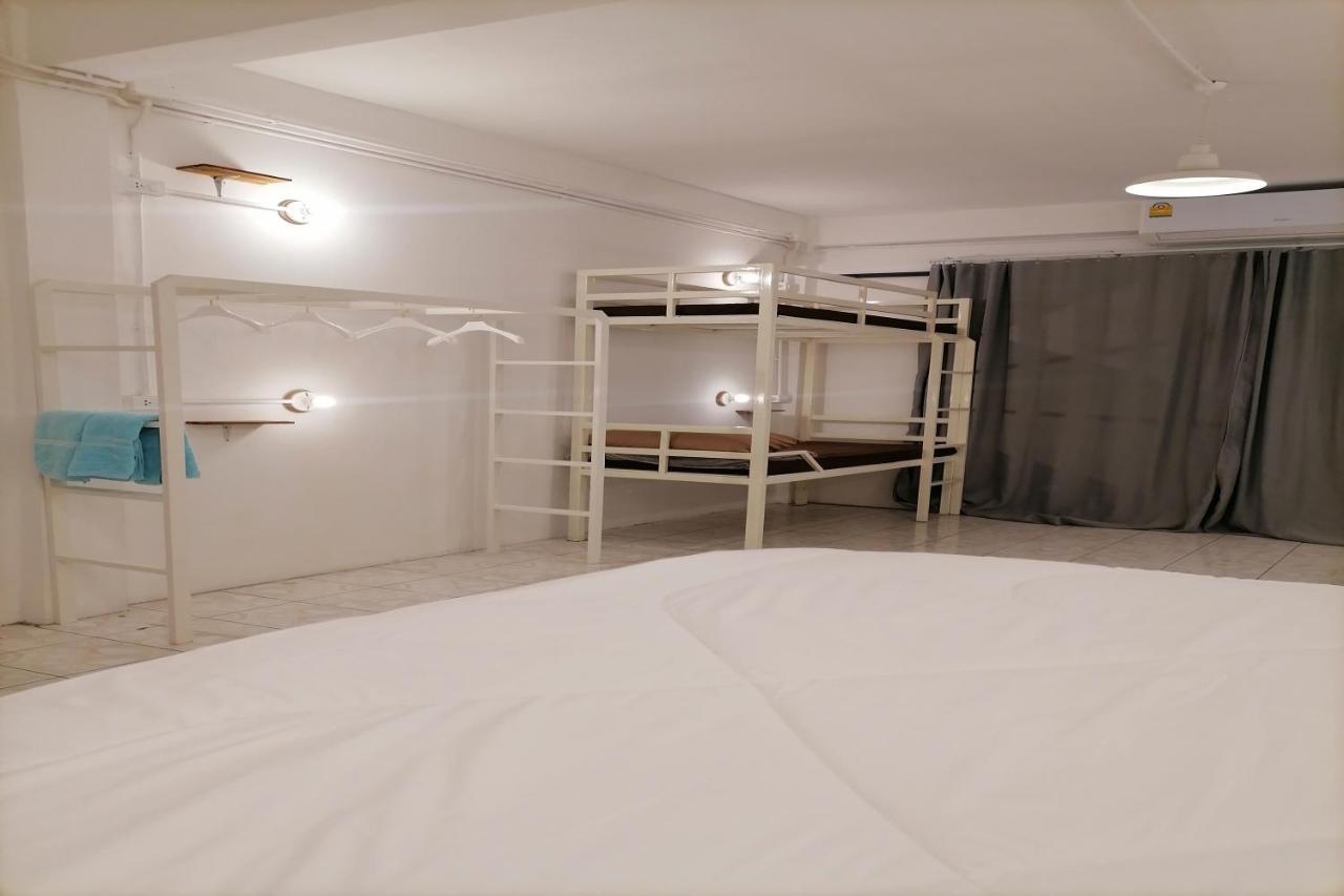 8 Sleeper Street Guesthouse Krabi Ngoại thất bức ảnh