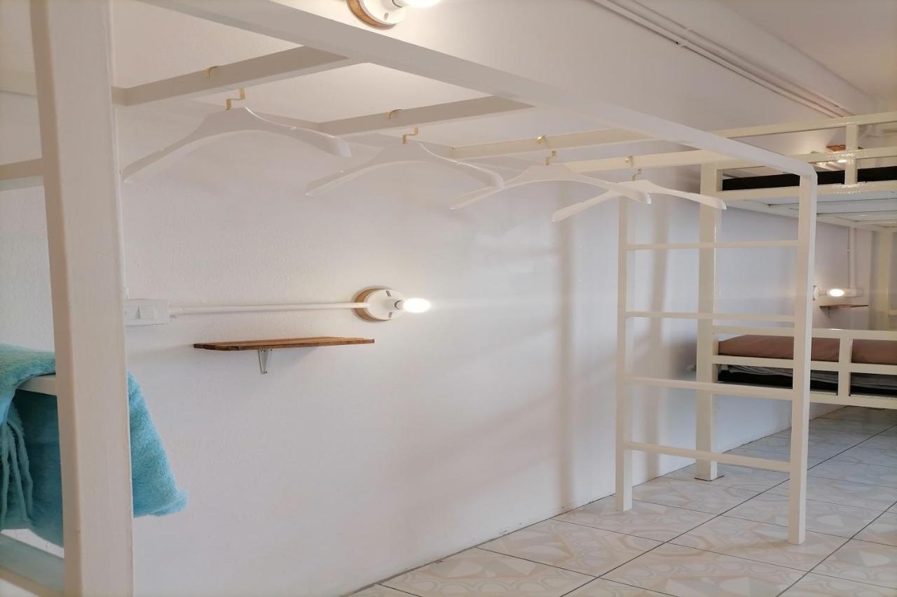 8 Sleeper Street Guesthouse Krabi Ngoại thất bức ảnh