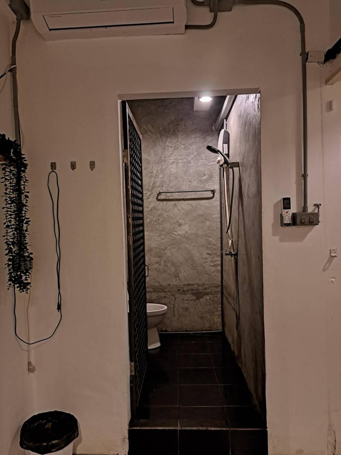 8 Sleeper Street Guesthouse Krabi Ngoại thất bức ảnh