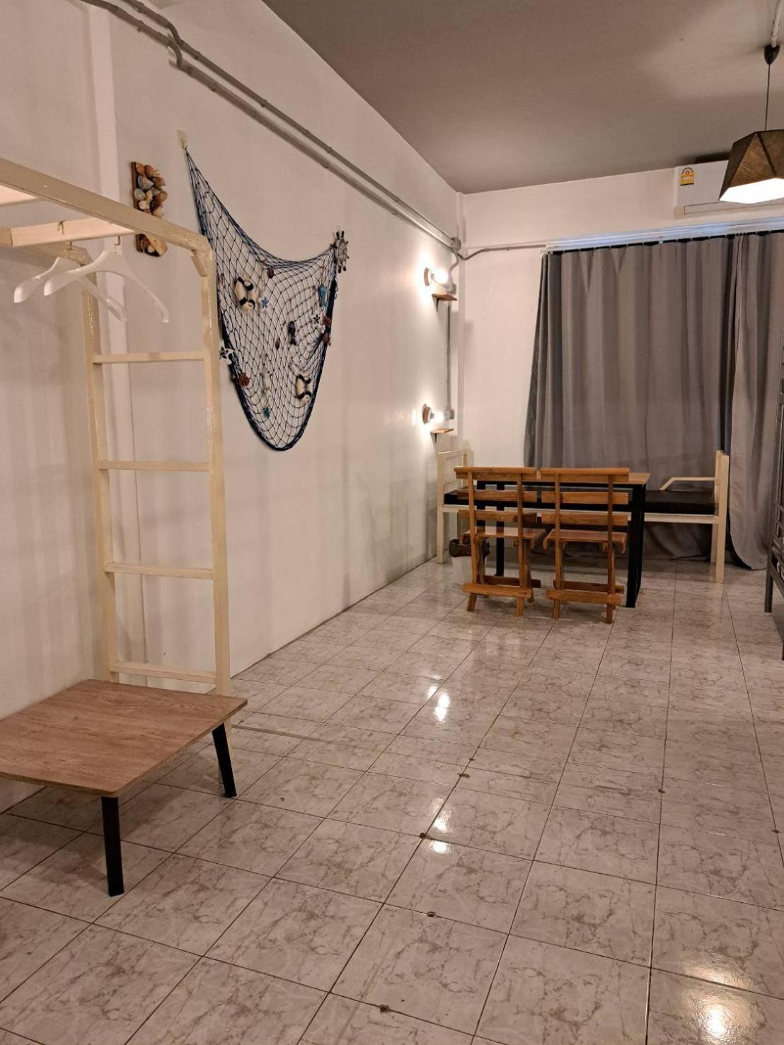 8 Sleeper Street Guesthouse Krabi Ngoại thất bức ảnh